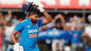 மனசுல ரிஷப் பண்ட்-னு நினைப்பு போல.. அட்டாக்கிங் பேட்டிங் தான் செய்வாராம்.. ஸ்ரேயாஸ் ஐயர் பேட்டி!