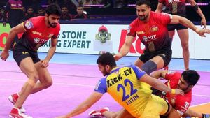 புரோ கபடி லீக் புள்ளிப்பட்டியல் - தமிழ் தலைவாஸ்-க்கு நேர்ந்த சோகம்.. ஆறுதல் தந்த பங்காளி டைட்டன்ஸ்