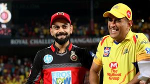 விராட் கோலி குழந்தையால் சிஎஸ்கே அணிக்கு அடிச்ச லக்.. என்ன பா புதுசா இருக்கு.. ஆர்சிபிக்கு செம பதிலடி