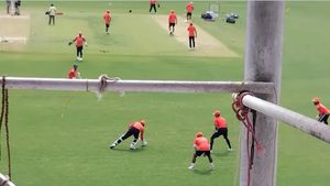 IND vs ENG - இந்த ஒரு போட்டோ போதும்.. 3வது டெஸ்டில் யார் விளையாடுகிறார்கள் என்று சொல்லிவிடலாம்!