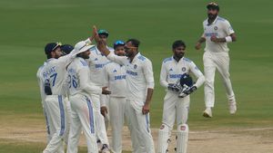 IND vs ENG : டாஸ் வென்ற ரோகித்.. இந்திய அணியில் 4 மாற்றங்கள்.. பிளேயிங் 11ல் யாருக்கு வாய்ப்பு?