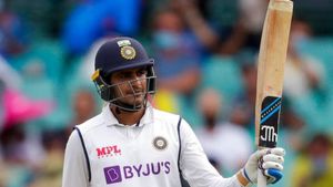 IND vs ENG : தப்பிச்சுட்டான்.. மரண மாஸ் கம்பேக் கொடுத்த சுப்மன் கில்.. சாதனை சதம் விளாசல்!