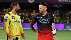 IPL 2024: ஒரே பித்தலாட்டமா இருக்கு.. 10 நிமிடத்தில் விற்றதா டிக்கெட்ஸ்? கொந்தளித்த சிஎஸ்கே ஃபேன்ஸ்