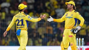 CSK vs GT : 0.60 நொடி.. 2.27 மீட்டர் டைவ்.. சிறுத்தை போல் பாய்ந்த தோனி.. உண்மையாவே 42 வயசு ஆகிருச்சா