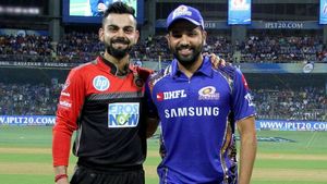 விராட் கோலி vs ரோகித் சர்மா - ஐபிஎல் தொடரில் சிறந்த பேட்ஸ்மேன்கள் யார்? புள்ளி விவரம் இதோ