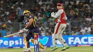 IPL classics - சுனில் நரைன் 5 விக்கெட் வீழ்த்தி அசத்தல்.. கேகேஆருக்கு ஷாக் கொடுத்த பஞ்சாப்