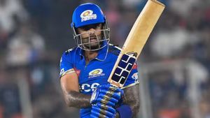 என்னா அடி 17 பந்தில் 52 ரன்கள்.. சூர்யா வெறியாட்டம்.. விண்ணை முட்டிய கோஷம்.. கொண்டாடிய ரசிகர்கள்