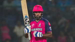 IPL 2024: நான் அவுட்டே இல்லை.. அம்பயரிடம் கதறிய சஞ்சு சாம்சன்.. முதுகில் குத்திய நடுவர்கள்