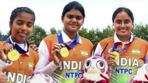 வில்வித்தை உலகக் கோப்பை.. இந்திய கூட்டணி ஹாட்ரிக் சாதனை.. தங்கம் வென்று அசத்தல்