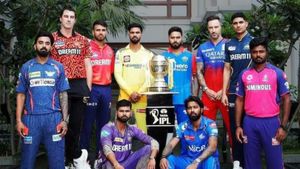 IPL 2024: பிளே-ஆஃப் சுற்றுக்கு செல்லப் போகும் 4 அணிகள்.. வெளியான STATS.. அப்ப சிஎஸ்கே?