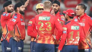 IPL 2024: எந்த அணியாலும் இந்த ரெக்கார்டை தொடக் கூட முடியாது.. சரித்திரம் படைத்த பஞ்சாப் கிங்ஸ்!