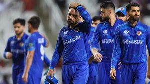 SA vs AFG : அரையிறுதி தோல்வியால் ஏமாற்றம் தான்.. மிடில் ஓவர் பேட்டிங்கில் பிரச்சனை.. ரஷித் கான்!