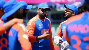 IND vs BAN - டி20 உலககோப்பை பயிற்சி ஆட்டத்தில் இந்த ஓட்டையை கவனிச்சீங்களா?