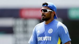 IND vs BAN: சஞ்சு சாம்சனை ஏமாற்றி விட்டார்கள்.. இனி வாய்ப்பே கொடுக்க வேண்டாம்.. ரசிகர்கள் விளாசல்