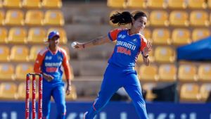 IND-W vs BAN-W : வங்கதேசத்தை கதற விட்ட ரேணுகா சிங்.. செமி பைனலில் இந்தியா இமாலய வெற்றி