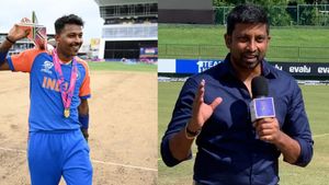 ஒரேயொரு தவறு.. இந்திய வீரர்களின் மரியாதையை இழந்துவிட்டார்.. இந்திய வீரரை வம்பிழுத்த ஜாம்பவான்!