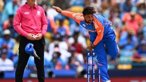 IND vs SL: உலகக்கோப்பை ஜெயிச்சு கொடுத்தவருக்கே டீமில் இடமில்லை.. கொந்தளித்த முன்னாள் வீரர்