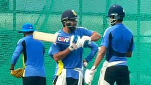 IND vs SL: நானே சொல்லித் தரேன்.. ரோஹித் சர்மா செய்த செயல்.. நெகிழ்ந்து போன ஸ்ரேயாஸ் ஐயர்