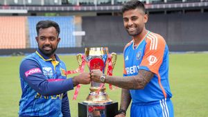 IND vs SL : டீமில் இடமில்லை.. கேப்டன் சூர்யகுமார் யாதவ் அதிரடி முடிவு.. சிவம் துபே, சுந்தர் நீக்கம்