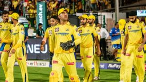 CSK - 4 சிஎஸ்கே வீரர்களுக்காக தோனி செய்த தியாகம்.. நெகிழ வைத்த சென்னை சூப்பர் கிங்ஸ் அணி