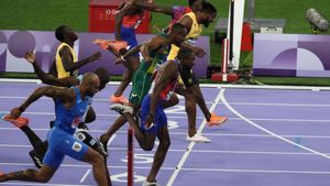 Olympics: 9.79 நொடிகள்.. 100 மீ ஓட்டப் பந்தயத்தில் வென்ற நோவா லைல்ஸ்.. தங்கம் வென்ற அமெரிக்கா வீரர்!