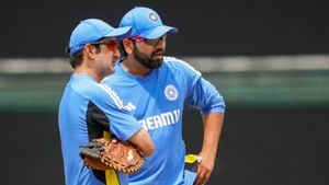 IND vs SL: தமிழக வீரரை மாற்றப் போகும் ரோஹித் சர்மா.. இந்திய பிளேயிங் லெவன் நடக்கப் போகும் மாற்றம்!