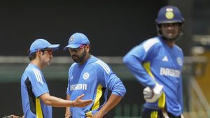 IND vs SL - கம்பீரை ஏமாற்றிய சுப்மன் கில்.. தொடர்ந்து சொதப்பி வரும் வீரருக்கு துணை கேப்டன் பதவியா?