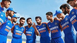 IND vs SL - இந்திய அணி ஜெர்சியில் ஏன் 3 நட்சத்திரம்? வாங்கியது 2 தானே? குழம்பிய ரசிகர்கள்