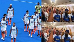இதுதான் மரியாதையா? ஒலிம்பிக் பதக்கம் வென்ற ஹாக்கி வீரர்களுக்கு எகானமி சீட்.. கொதிக்கும் ரசிகர்கள் 