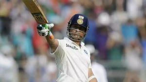 IND vs BAN- சச்சின் ரெக்கார்டுக்கு வங்கதேச வீரரால் ஆபத்து! டெஸ்டில் முதலிடத்தை பிடிக்க வாய்ப்பு