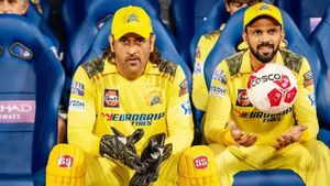 IPL 2025: ருதுராஜ் டூ தோனி வரை.. சிஎஸ்கே அணியில் தக்க வைக்கப்பட வாய்ப்புள்ள 6 வீரர்கள் யார்?