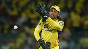 IPL 2025 - Uncapped விதி மாற்றம்.. தோனி மட்டுமல்லாமல் மேலும் 2 வீரர்கள் பயன்பெற வாய்ப்பு