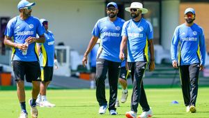 IND vs BAN - முதல் டெஸ்ட்டில் இந்தியாவின் பிளேயிங் லெவன் என்ன? 3வது ஸ்பின்னர் யார்?