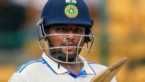 IND vs NZ: இனிமே தான் இருக்கு கச்சேரி.. முதல் டாடி ஹண்ட்ரட் அடித்த சிங்கம்.. மெய்சிலிர்த்த கோச்