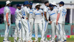 IND vs BAN: 300 ரன் கூட தேவை இல்லை.. அவசர அவசரமாக டிக்ளர் செய்த கேப்டன் ரோஹித்.. என்ன காரணம்?