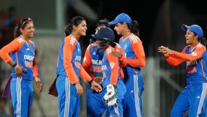 IND vs PAK மகளிர் டி20 உலககோப்பை - இந்தியாவுக்கு சாதகமாக விழுந்த டாஸ்.. வெல்லுமா ஹர்மன்பிரித் படை