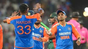 IND vs BAN: டாஸ் இழந்த சூர்யகுமார்.. முதல் பேட்டிங் செய்யும் இந்திய அணி.. பிளேயிங் லெவனில் மாற்றம்?