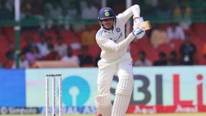 IND vs NZ: சர்ஃபராஸ் கானுக்கு வாய்ப்பு கிடைத்தது எப்படி..சுப்மன் கில் களமிறங்காதது ஏன்?என்ன நடந்தது?