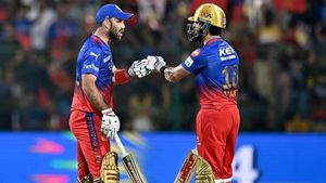 மேக்ஸ்வெல் செய்த செயல்.. கொந்தளித்த கோலி.. 4 வருடம் கழித்து வெளியான உண்மை.. என்ன நடந்தது?