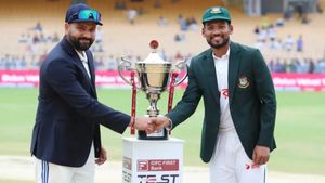 தப்பா ஒரு மெசேஜ் பதிவிட்டாலும் கைது.. காவல்துறை வார்னிங்.. IND vs BAN போட்டிக்கு கடும் கட்டுப்பாடு