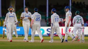 IND vs NZ - டெஸ்ட் தொடரில் அதிக ரன்கள், விக்கெட் எடுத்த வீரர்கள்.. என்னப்பா இந்திய வீரர்களே இல்ல