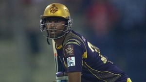 IPL 2025- KKR அணிக்கு கேப்டனாகும் சூர்யகுமார்? அம்பானி குழுவிற்கு ஆப்பு வைக்கும் ஷாரூக்கான் அணி