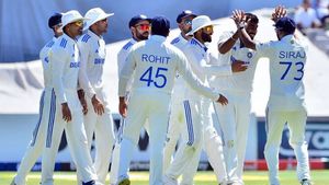 IND vs AUS: இந்திய அணி அறிவிப்பு.. ஆஸ்திரேலிய டெஸ்ட் தொடரில் 21 வீரர்கள் கொண்ட அணி முழு விவரம்!