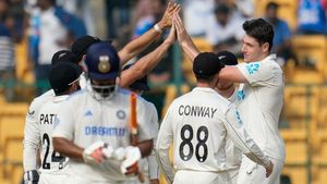ஒரே இன்னிங்சில் நியூசிலாந்து வீரர்கள் 7 பேர் LBW.. ஒரு ரன் முன்னிலை பெற்றும் கதறவிட்ட ஆஸ்திரேலியா