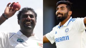 ”பவுலிங் ஆக்‌ஷன்” அன்று முரளிதரன், இன்று ஜஸ்பிரிட் பும்ரா.. ஆஸ்திரேலியா அணிக்கு வேறு வேலையே கிடையாது