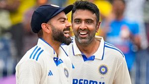 IND vs AUS: பகல் - இரவு டெஸ்ட் போட்டியில் அதிக ரன், அதிக விக்கெட் வீழ்த்திய இந்திய வீரர்கள் யார்?