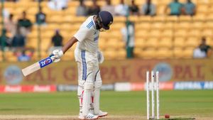 IND vs NZ: கேப்டன் இது டி20 மேட்ச் இல்லை.. அதிரடியாக ஆடியதால் வந்த வினை.. சொதப்பிய ரோஹித் சர்மா