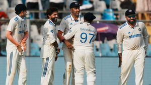 IND vs NZ- சகாப்தம் முடிந்தது.. ரோகித், அஸ்வினுக்கு கடைசி.. இனி எப்போது சொந்த மண்ணில் டெஸ்ட் போட்டி