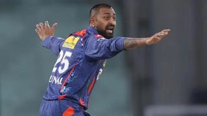 ரூ.5.25 கோடிக்கு ஹர்திக் பாண்டியா அண்ணனை வாங்கிய ஆர்சிபி.. கடைசி வரை சீண்டாத மும்பை!