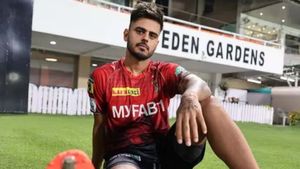 IPL- கணவரை வாங்காத ஆத்திரம்.. கொல்கத்தா நைட் ரைடர்ஸ் அணியை கிழித்து தொங்கவிட்ட நிதிஷ் ராணா மனைவி